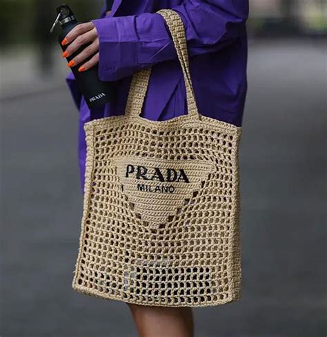 Bolsa em Crochê Prada Inspirada Passo a Passo .